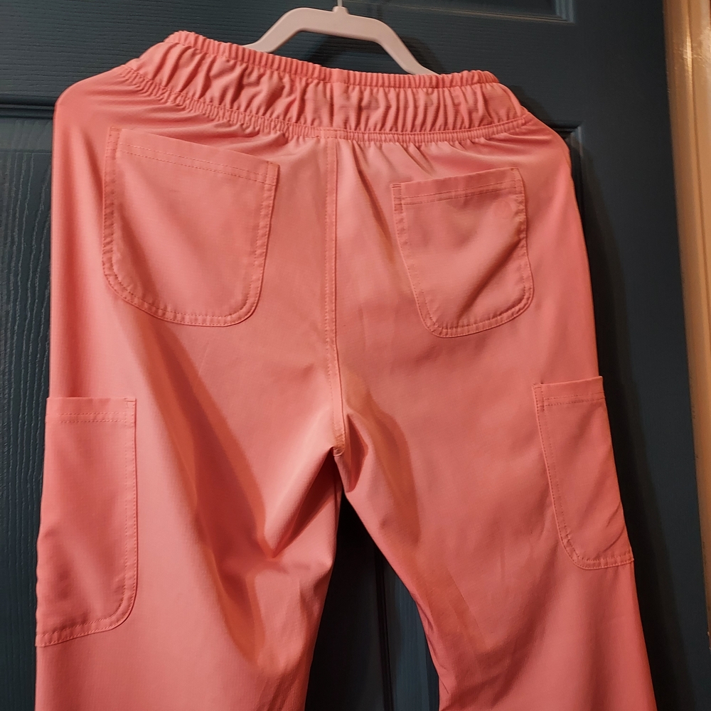 Pink Scrub Pants with Multicolor Rainbow Drawstring Size Small - Picture 11 of 11